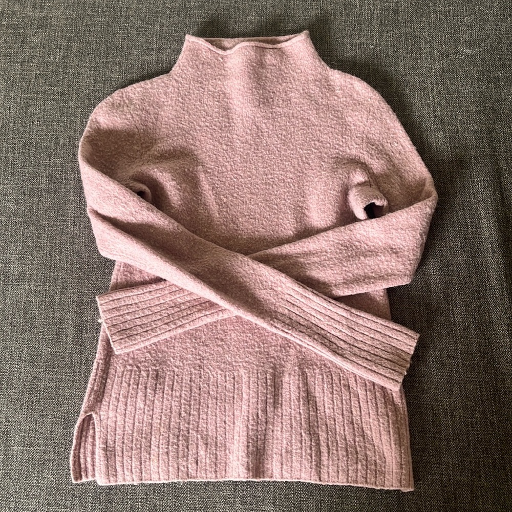 Madewell Long Sleeve Pink Sweater